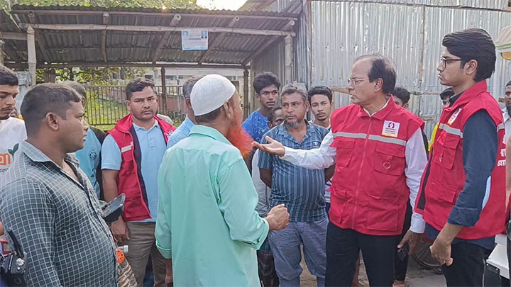 ত্রাণমন্ত্রীর মাদকবিরোধী অভিযান শুরু, একদিনে আটক ১৫